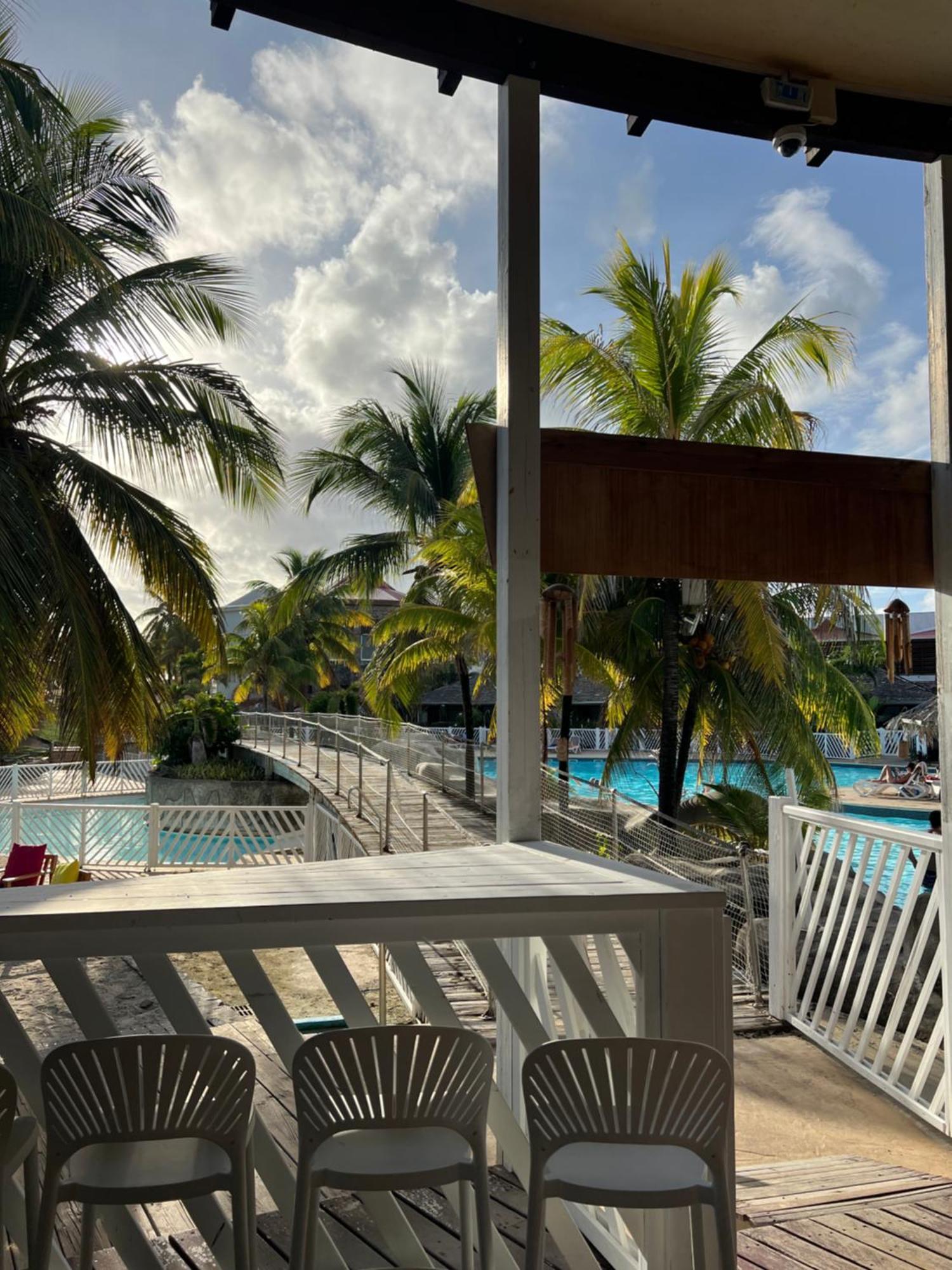Studio Bord De Mer Avec Piscine - Le Manganao, Saint-Francois エクステリア 写真